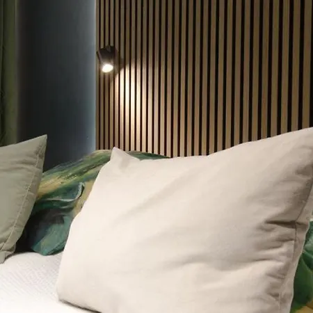 & Sallavalkea 2* Salla