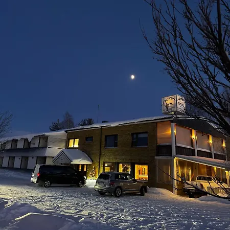 Hotel & Sallavalkea
