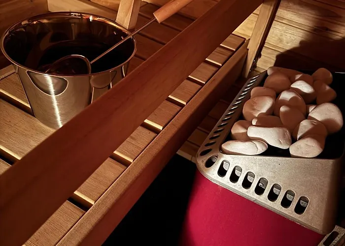 Hotelli Hotel&resort Sallavalkea 2*